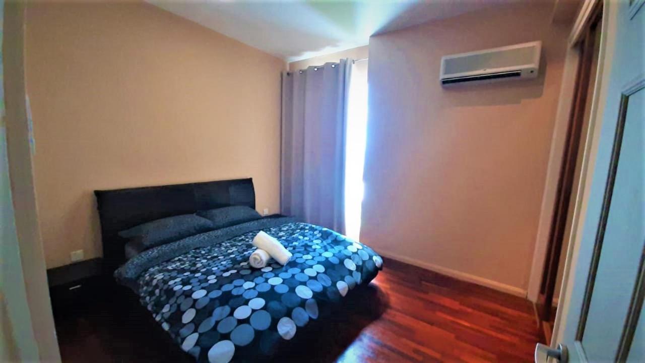 Santubong Suites B Just Like Home Damai Kuching Eksteriør bilde